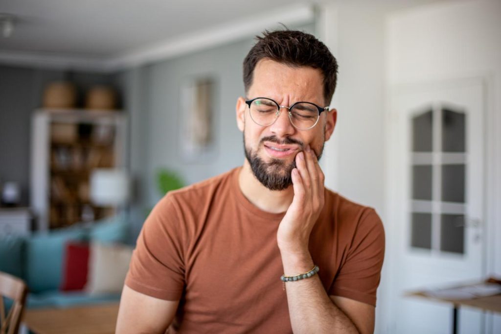Dental Emergency in Box Hill? What to Do Before You Reach the Dentist